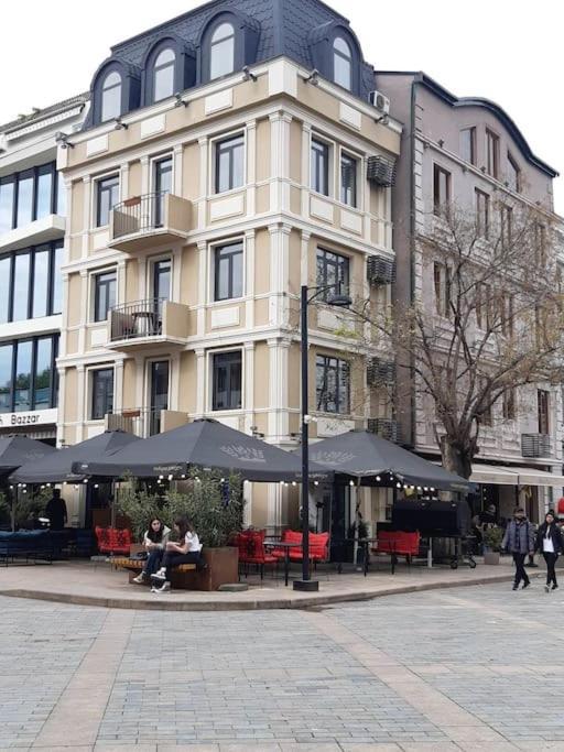 Romanticatbilisi Zewnętrze zdjęcie